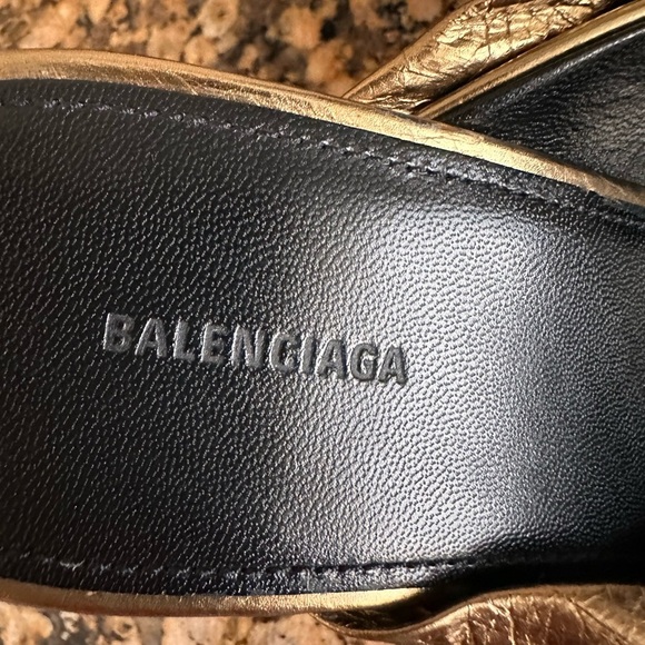 Balenciaga Women's Drapy Slide Sandal Gold - Picture 7 of 9